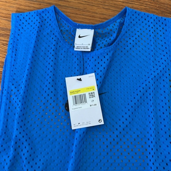 NWT Nike Women’s Pink and Blue Pinnies Size Small - Picture 6 of 7